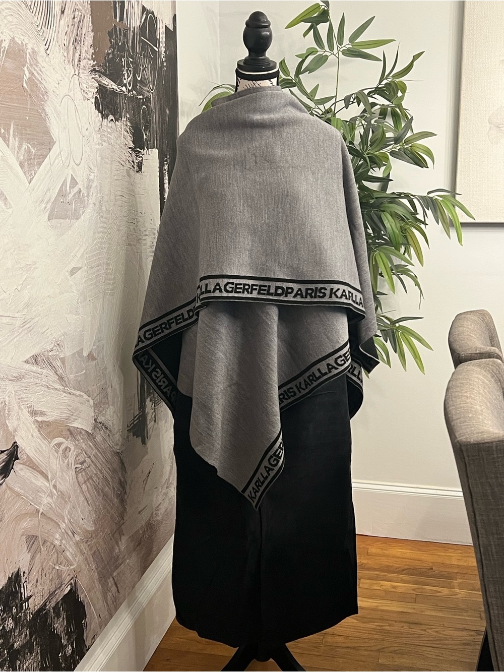 Karl Lagerfeld Gray Logo-Trim Poncho Shawl